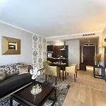 Royal View * ساني بيتش